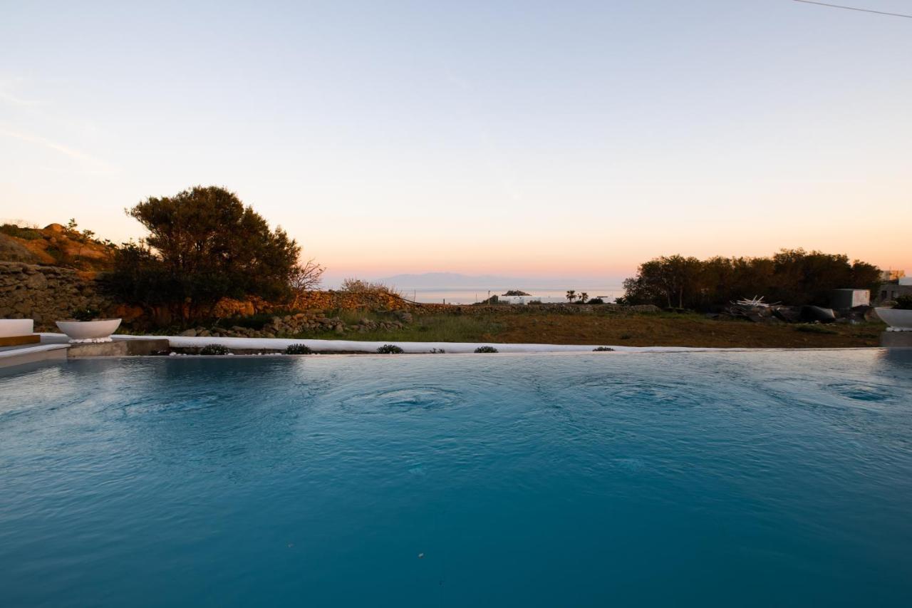 Tiffanys Villas Mykonos Town Exterior photo